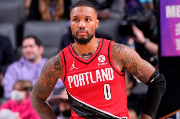 更是全球足 更是全球足