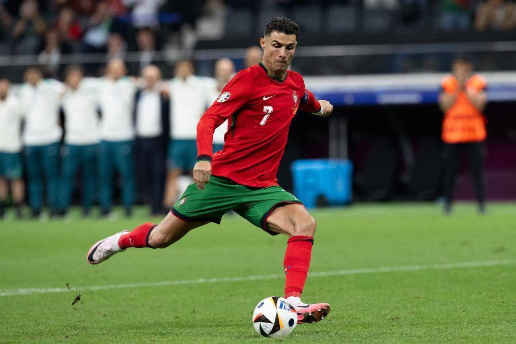 年轻和富有 年轻和富有